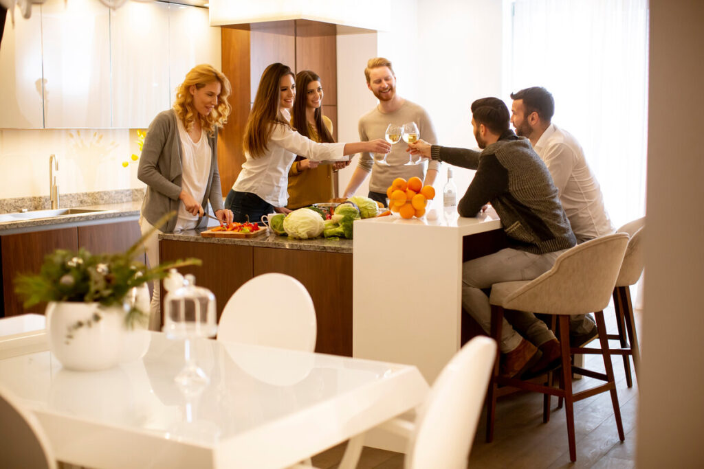 Living in Glen Oaks: Discover the Heart of West Des Moines’ Premier Gated Community